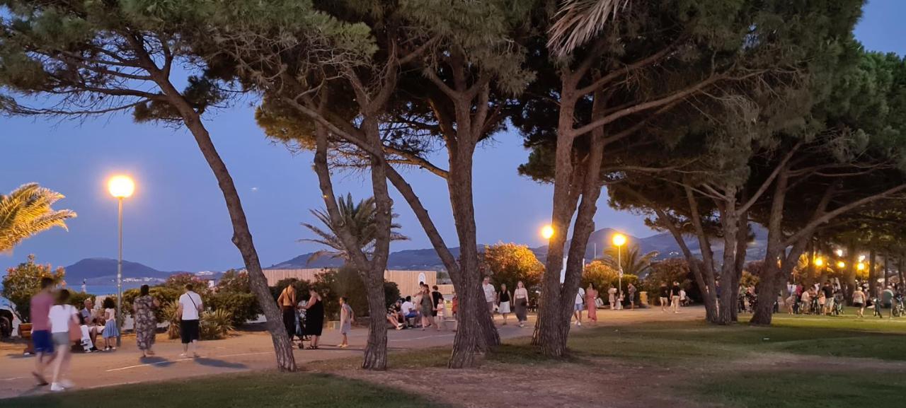 Hotel Le Maritime Argelès-sur-Mer Buitenkant foto